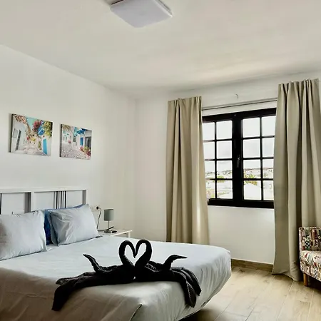 Apartamento Luna By Vulcano Homes Nazaret Exterior photo
